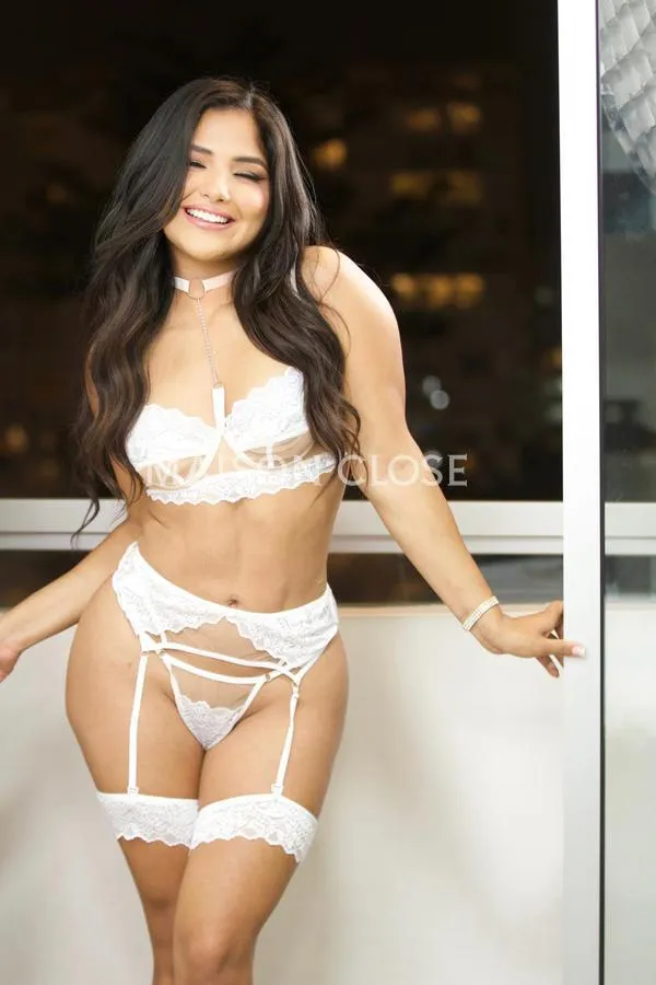 Gina escort peruana en Barcelona