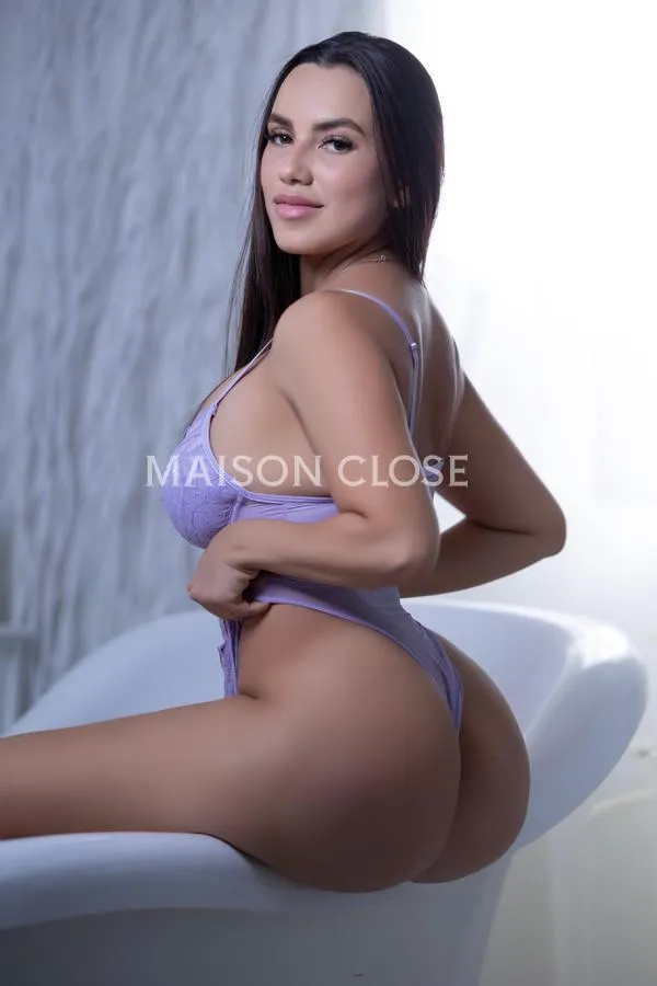 TATIANA escort colombian in Barcelona