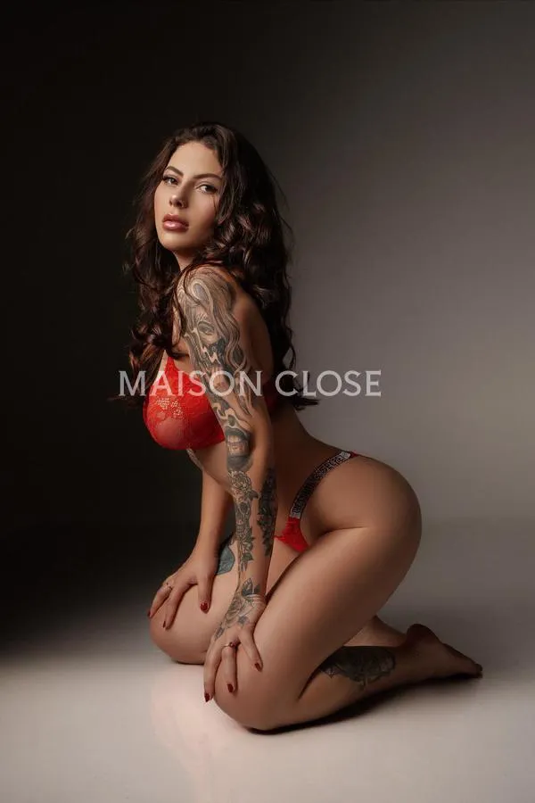 Renata  escort brasileña en Barcelona