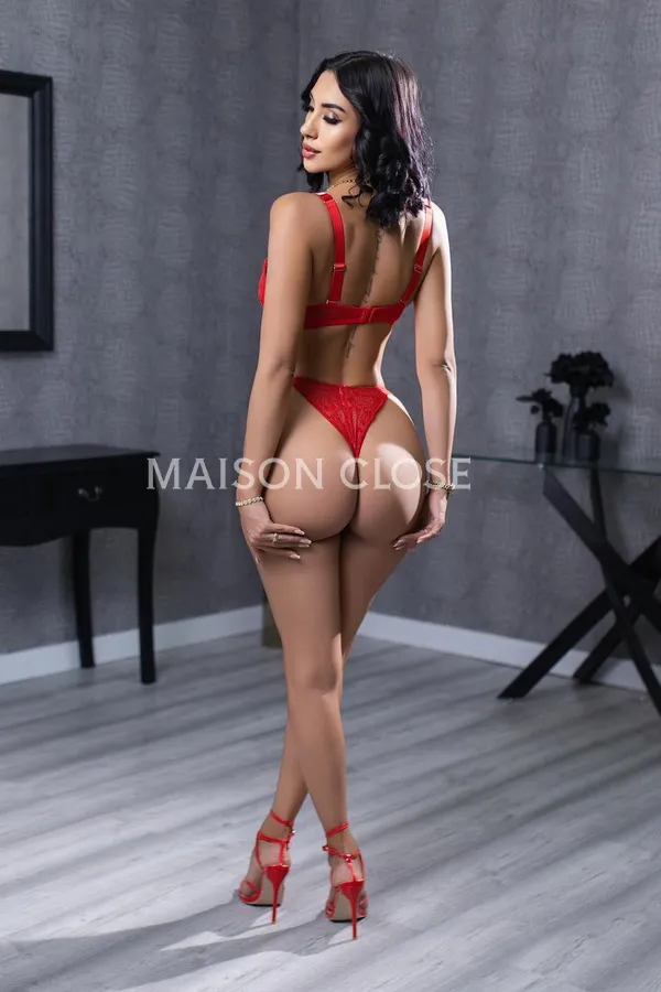 Rose escort peruana en Barcelona